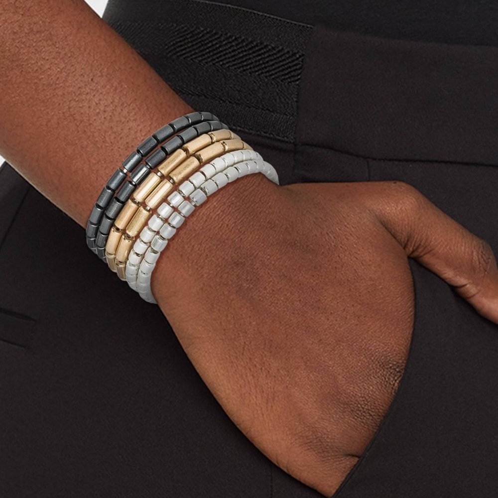 Universal Thread Cylinder Beaded Stretch Bracelet Set of 6